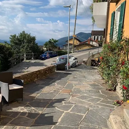 Nido Con Vista Sul דירה *